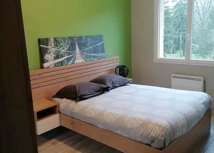 Semesterbostad Maison De Campagne Larriviere-Saint-Savin